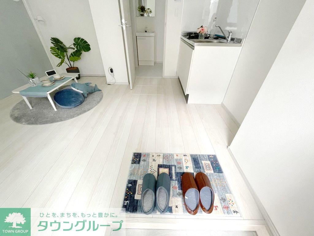 玄関　バルコニー