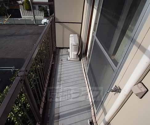 バルコニー　洗濯機はベランダに設置できます