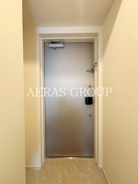 玄関　別部屋同仕様タイプ