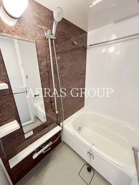 バス・シャワールーム　別部屋同仕様タイプ