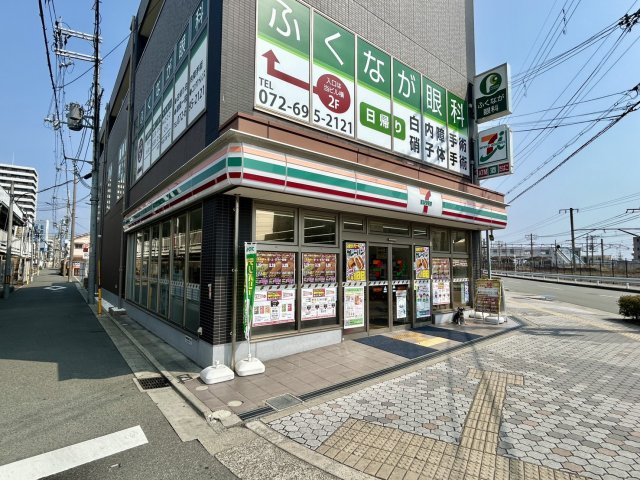 コンビニ　セブン－イレブン　高槻大畑町店（コンビニ）まで486m