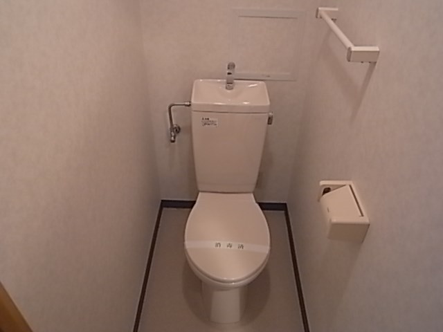 トイレ　反転同タイプ