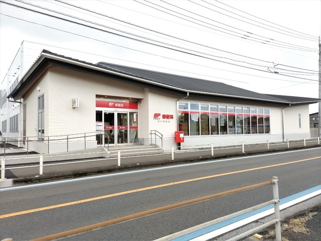 郵便局　伊予郵便局（郵便局）まで714m