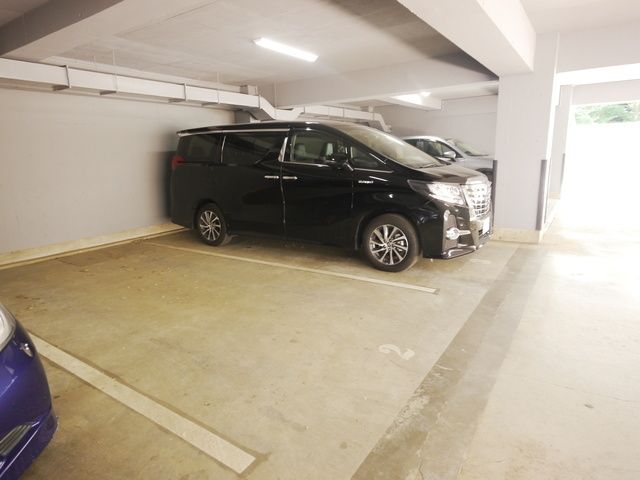 駐車場　★敷地内駐車場です★