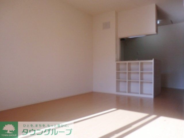 居室・リビング　別号室の参考写真です