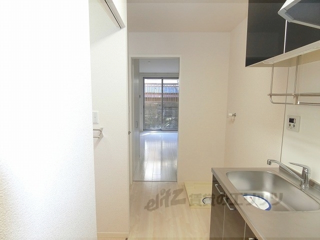 その他部屋・スペース　廊下