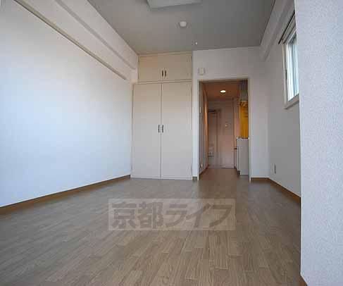 居室・リビング　初めての一人暮らしはここから