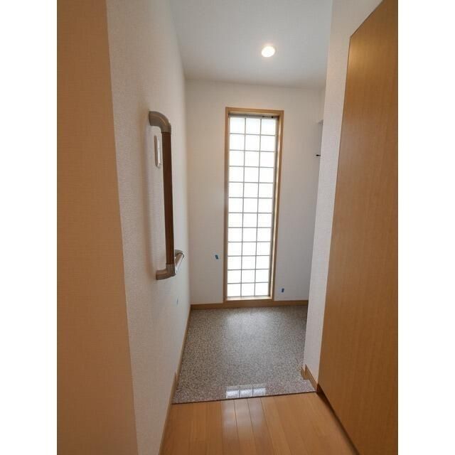 玄関　落ち着いた玄関です