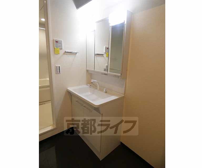 洗面設備　シャンプードレッサー。