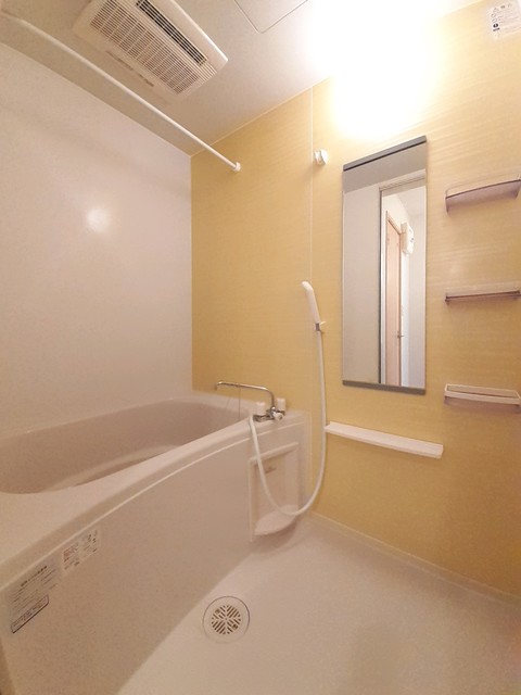 バス・シャワールーム　バス