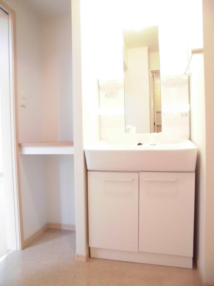 洗面設備　洗面所