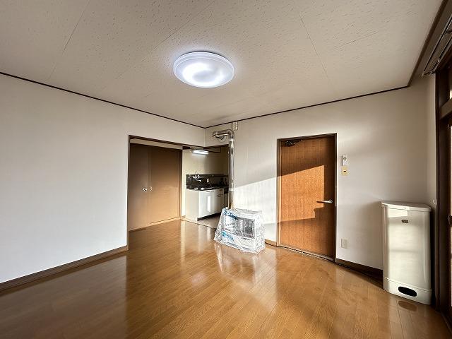 居室・リビング　リビング２