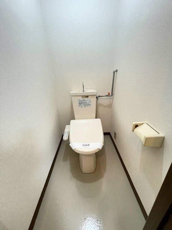 トイレ　トイレ