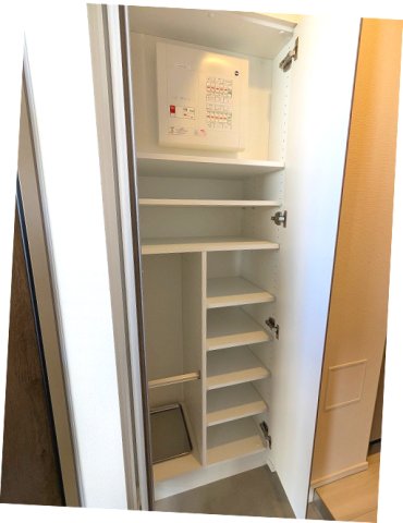 玄関　傘入れ付収納豊富なトールタイプのシューズBOXです