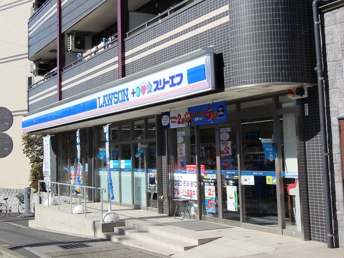 コンビニ　ローソン+スリーエフ（コンビニ）まで290m