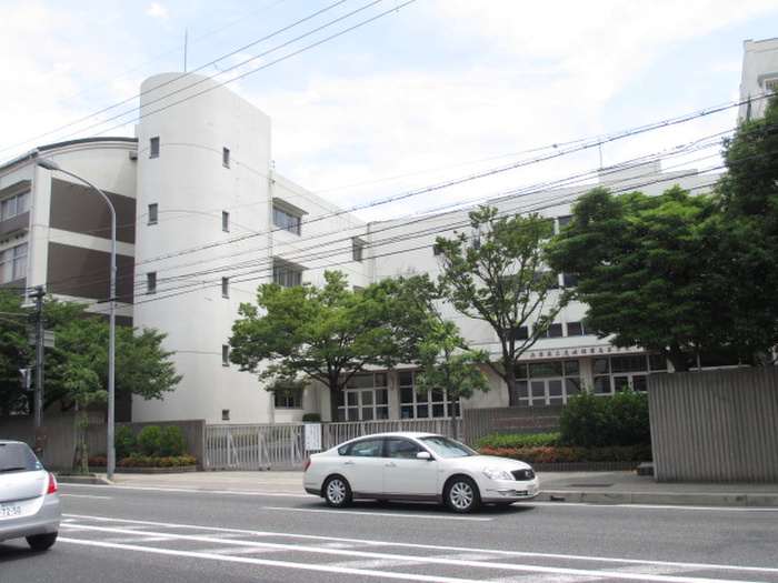 高校・高専　尼崎市立稲園高等学校（高校・高専）まで900m