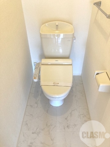 トイレ　ウォシュレット＆ウォームレット