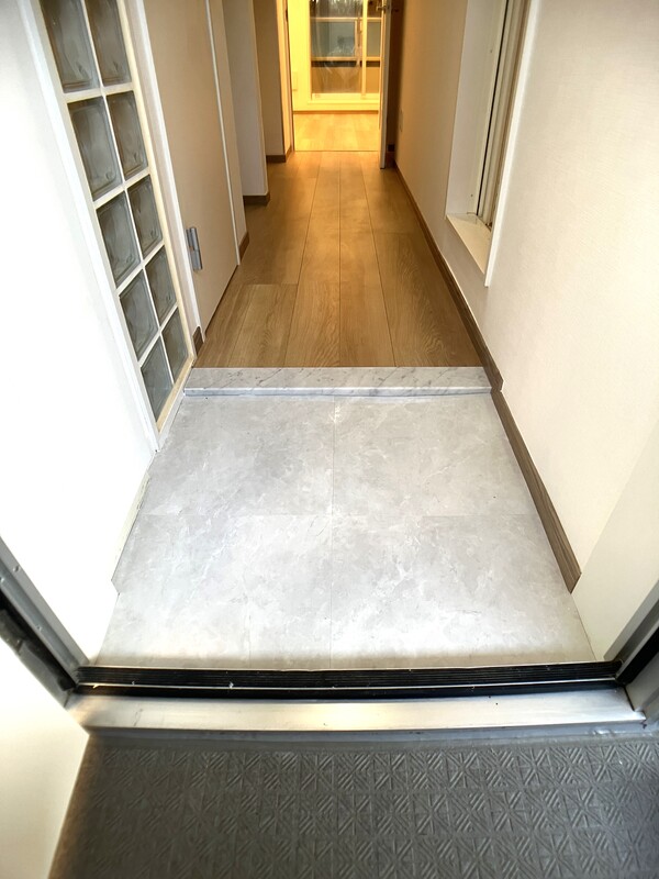 玄関　玄関