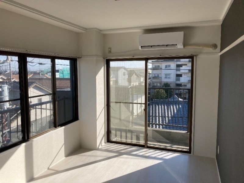 居室・リビング　図面と現状に相違がある場合には現状を優先