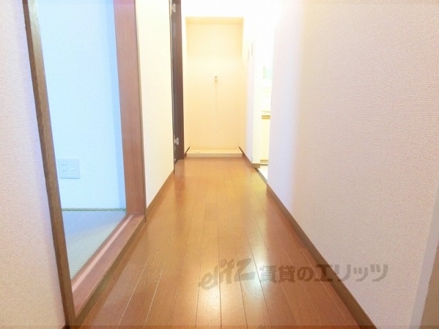 その他部屋・スペース　廊下