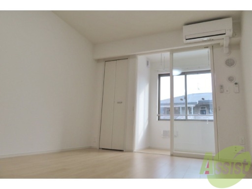 居室・リビング　８．５帖のリビングです。広々としていますね。