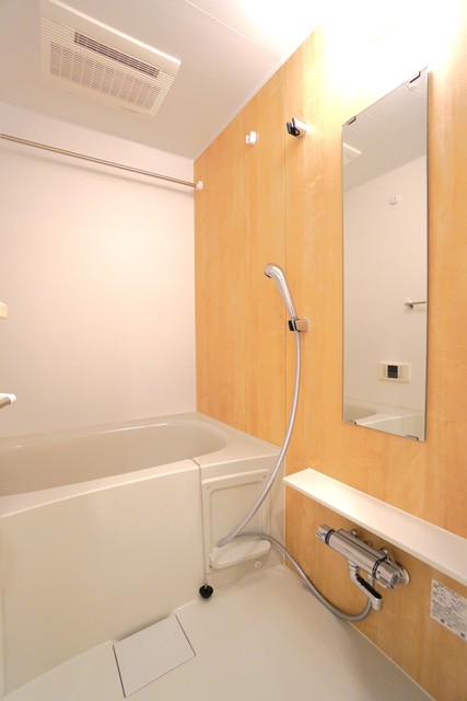 バス・シャワールーム　※写真は同タイプ住戸です。