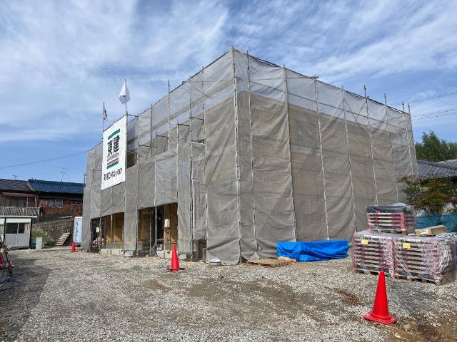 建物外観　建築現場