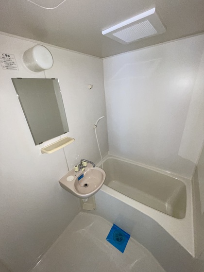 洗面設備　※別部屋の写真です