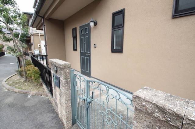 エントランス　玄関アプローチ