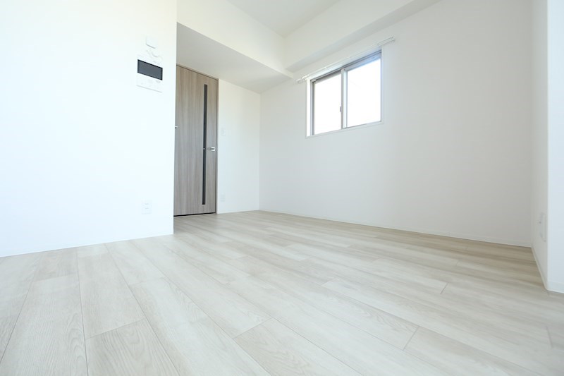 居室・リビング　洋室7帖　ウォークインクローゼット付（収納充実してます）