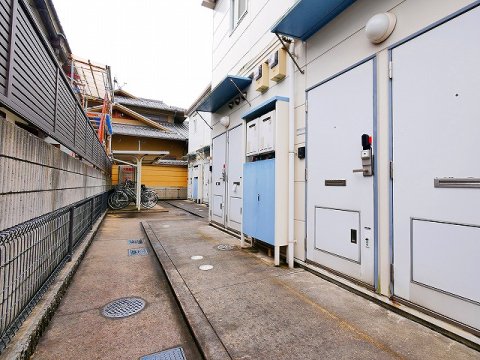 エントランス　毎日通るエントランスはこのようになっています