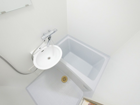 バス・シャワールーム　お風呂です