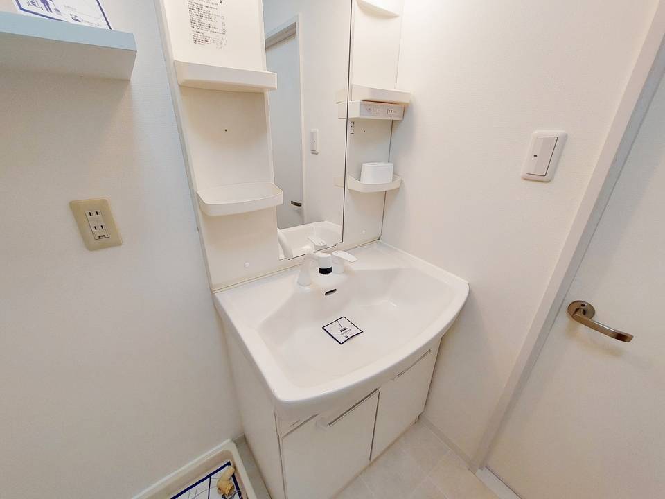 洗面設備　シャンプードレッサー