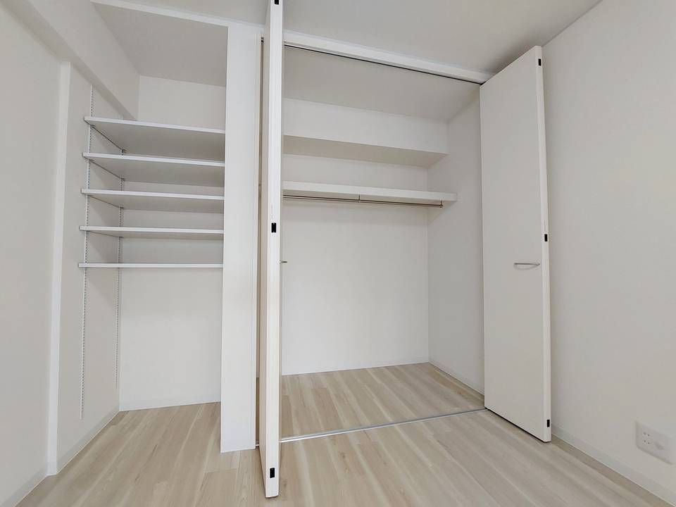 収納　クローゼット