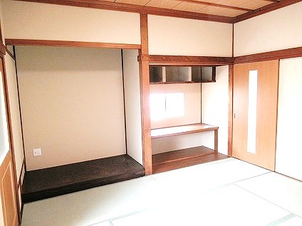 その他部屋・スペース　和室８帖…床の間