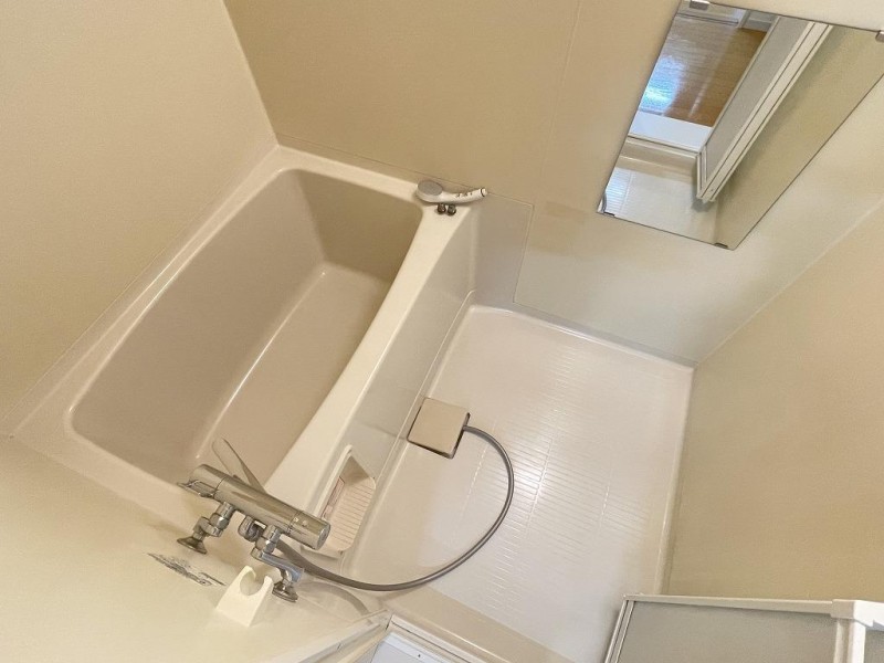 バス・シャワールーム　浴室