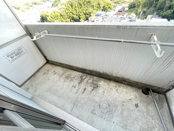 バルコニー　※別部屋の写真です
