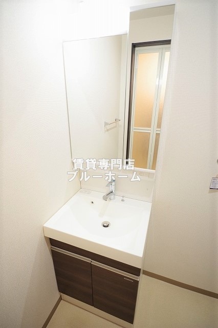 洗面設備　独立洗面台です！