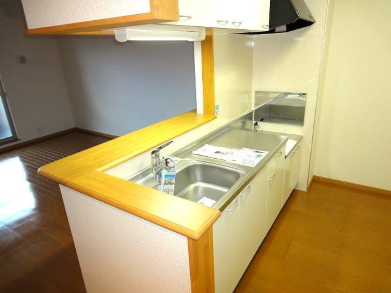 キッチン　図面と現状に相違がある場合には現状を優先．．．