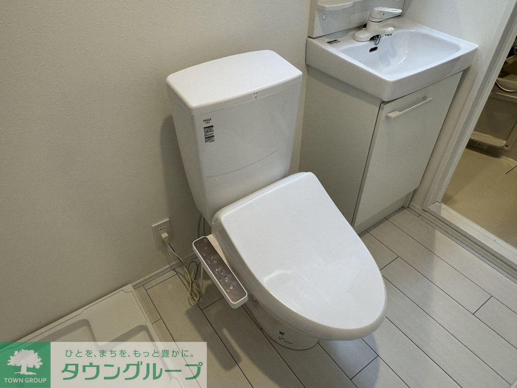 トイレ　トイレ