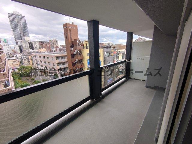 バルコニー　落ち着いた時間を過ごせるバルコニーです