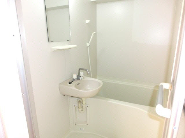 バス・シャワールーム　浴室