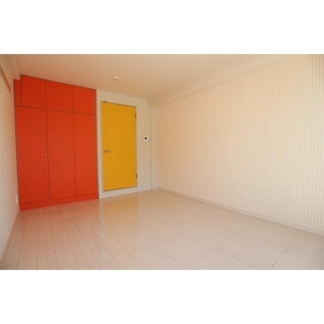 その他部屋・スペース　ビビットな雰囲気の室内♪