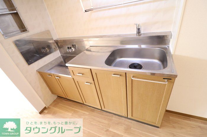 キッチン　お問合せはタウンハウジングまで！※現地待合わせ相談可能