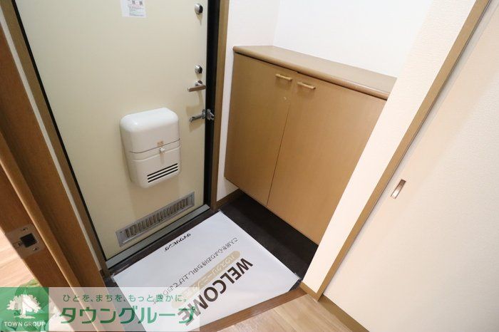 玄関　お問合せはタウンハウジングまで！※現地待合わせ相談可能