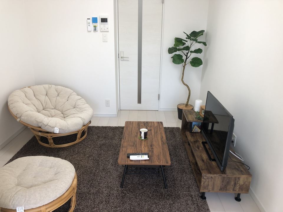 居室・リビング　白を基調とした清楚感のあるお部屋です☆