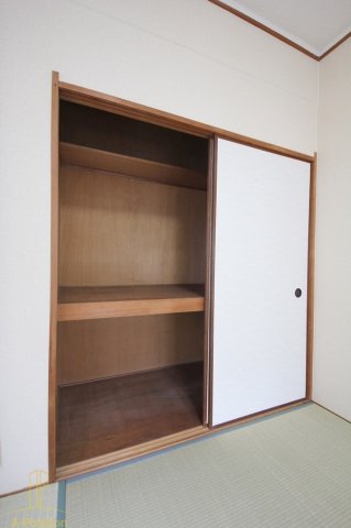 収納　三木シャトーマンション