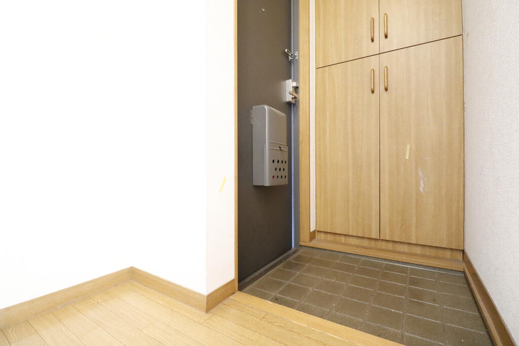 玄関　靴箱付き玄関です♪