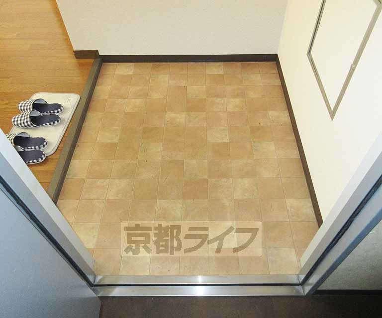 玄関　まとまった玄関です