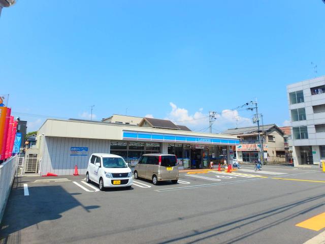 コンビニ　ローソン（コンビニ）まで355m